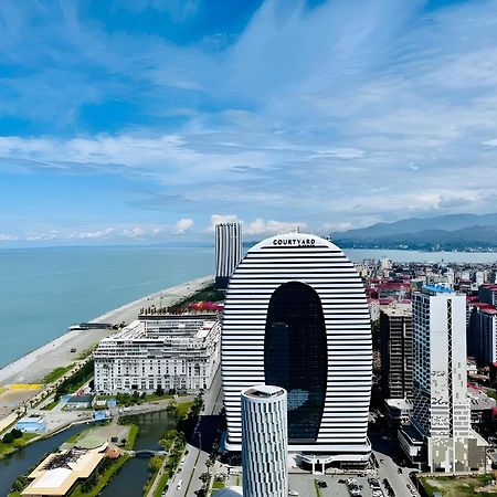 Luxury Orbi City Sea View Aparthotel Batumi Exterior photo