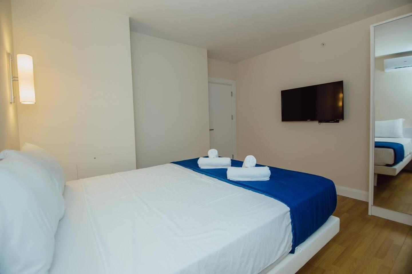 Luxury Orbi City Sea View Aparthotel Batumi Exterior photo